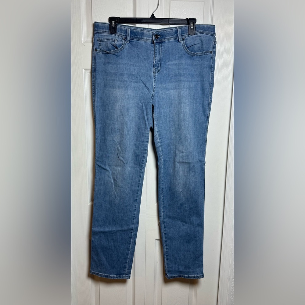 Stylish Blue Straight Leg Women's Jeans by Red River Outfitters